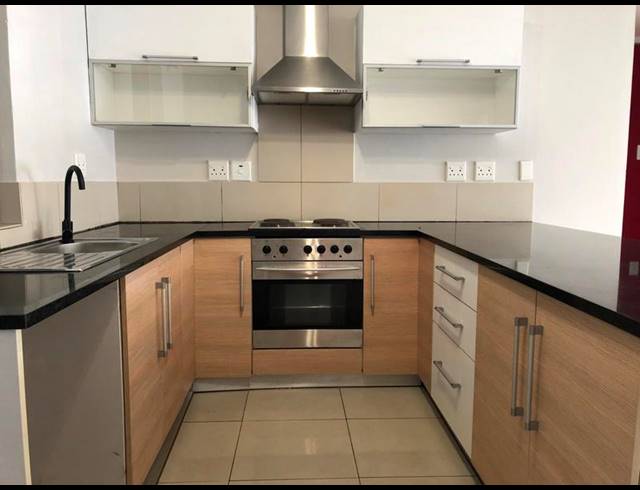 2 BEDROOM APARTMENT FOR SALE IN GANSBAAI CENTRAL